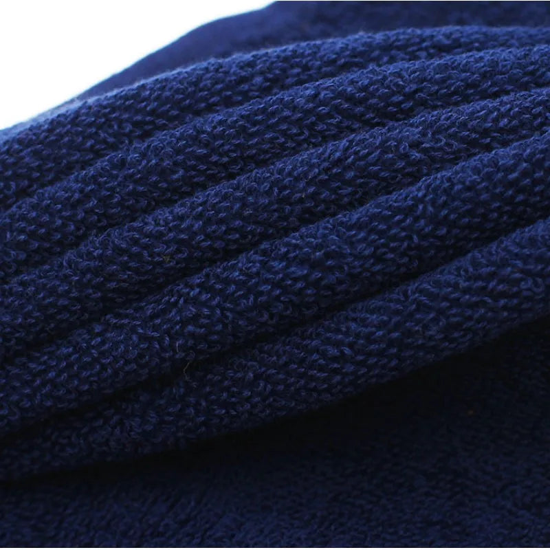 Jacquard Handtuchset aus Baumwolle in Schwarz, Grösse 34x74cm und 70x140cm