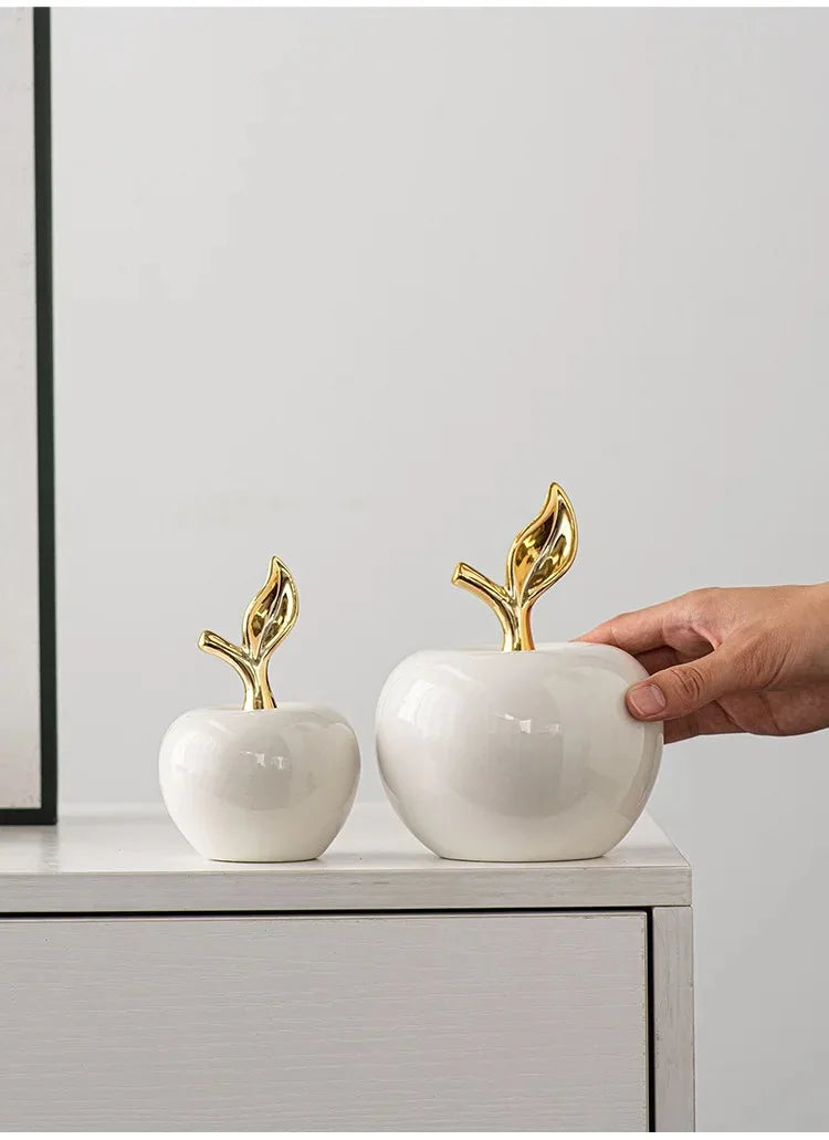 Keramik-Apfelskulptur in weiss, modernes Design für Wohnzimmer