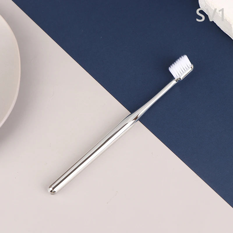 Luxuszahnbürste – Gold/Silber Design – Ergonomischer Komfort