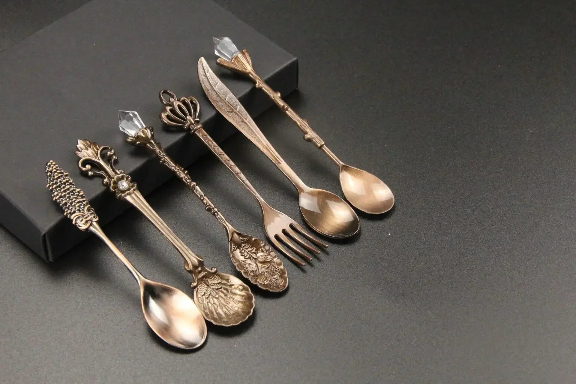 Kaffeelöffel Set – Vintage Zinklegierung, Kristallspitzen
