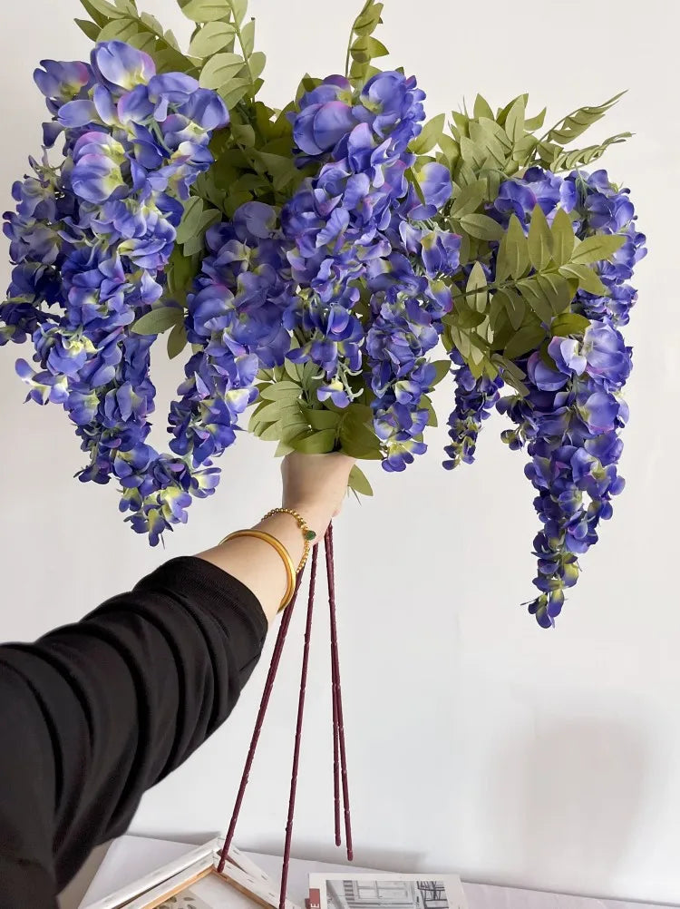 Wisteria Blumenranke – Seidenfloristik – 108cm Länge, Innenbereich