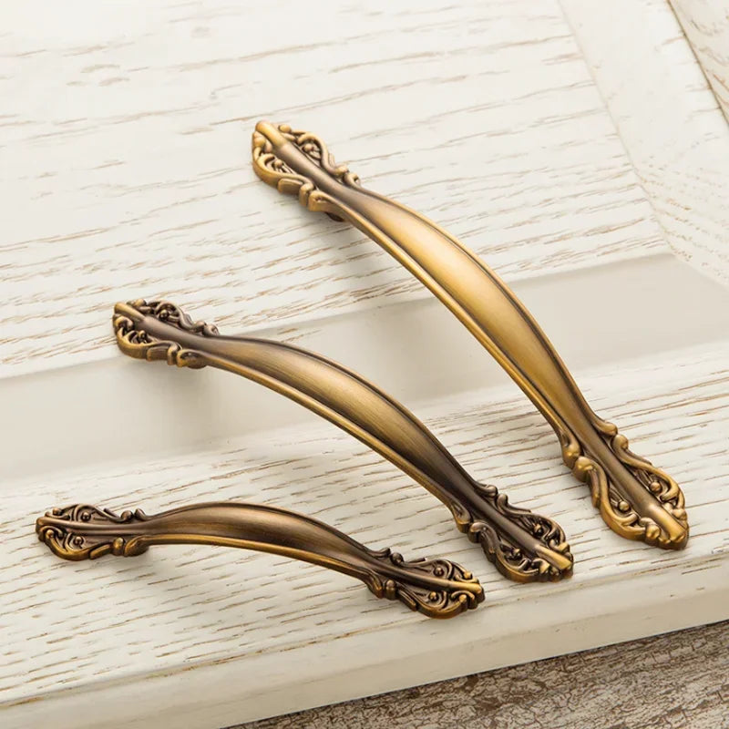 Vintage Messinggriffe – Zinklegierung – 128mm