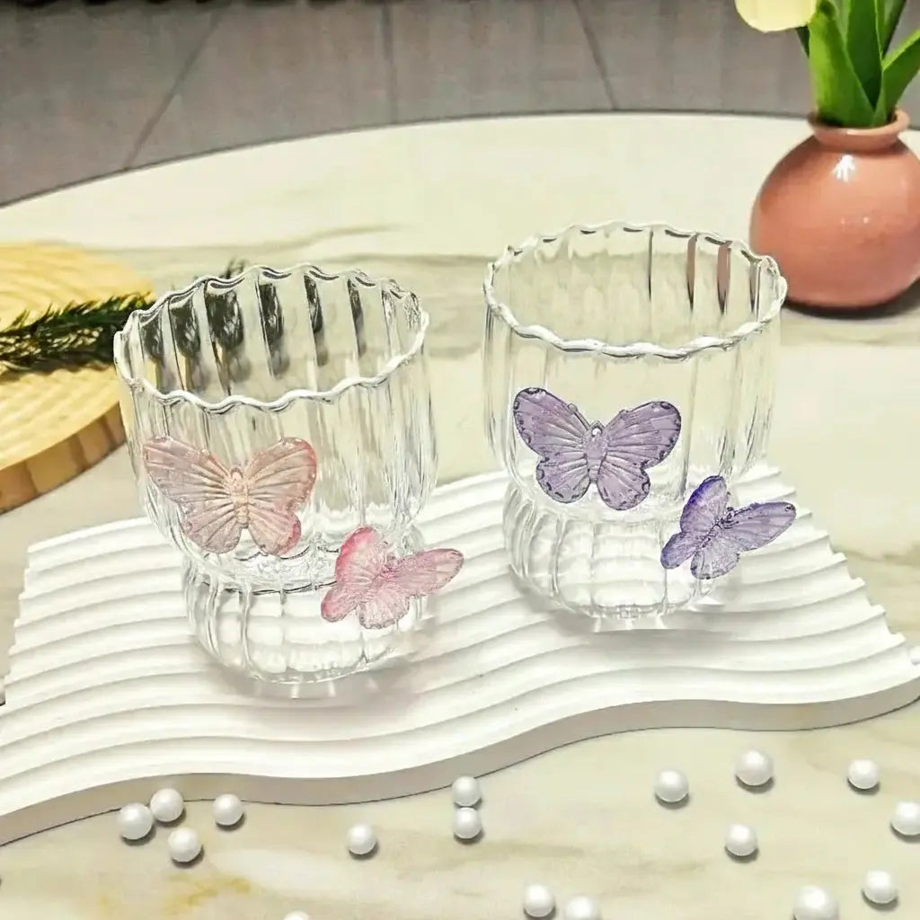 Glas Kaffeetasse – Elegantes 3D Schmetterlingsdesign
