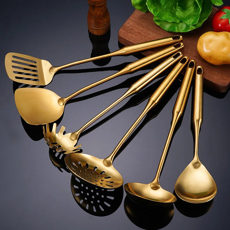Goldene Küchenutensilien – Edelstahl – Langer Griff