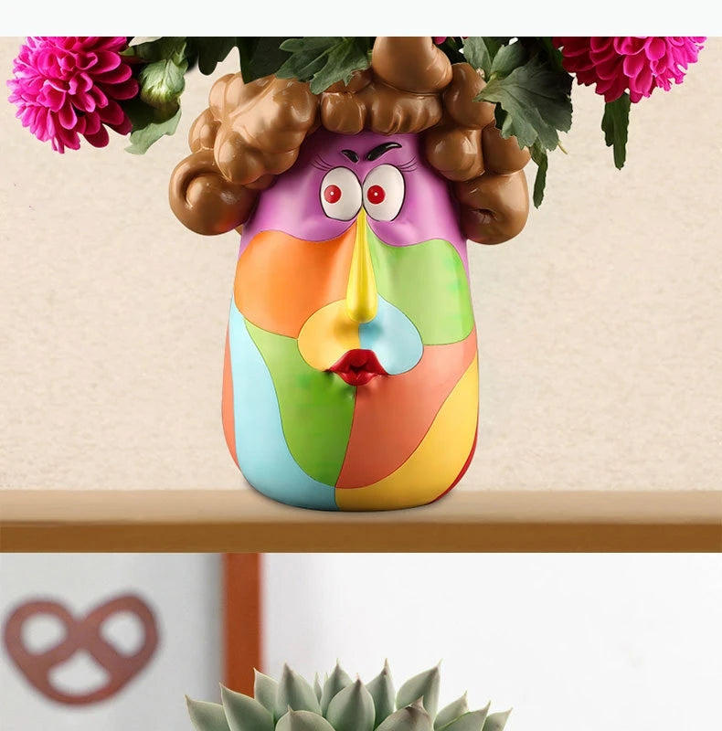 Cartoon Harz Blumentopf – Lockiges Mädchen, 16x22cm