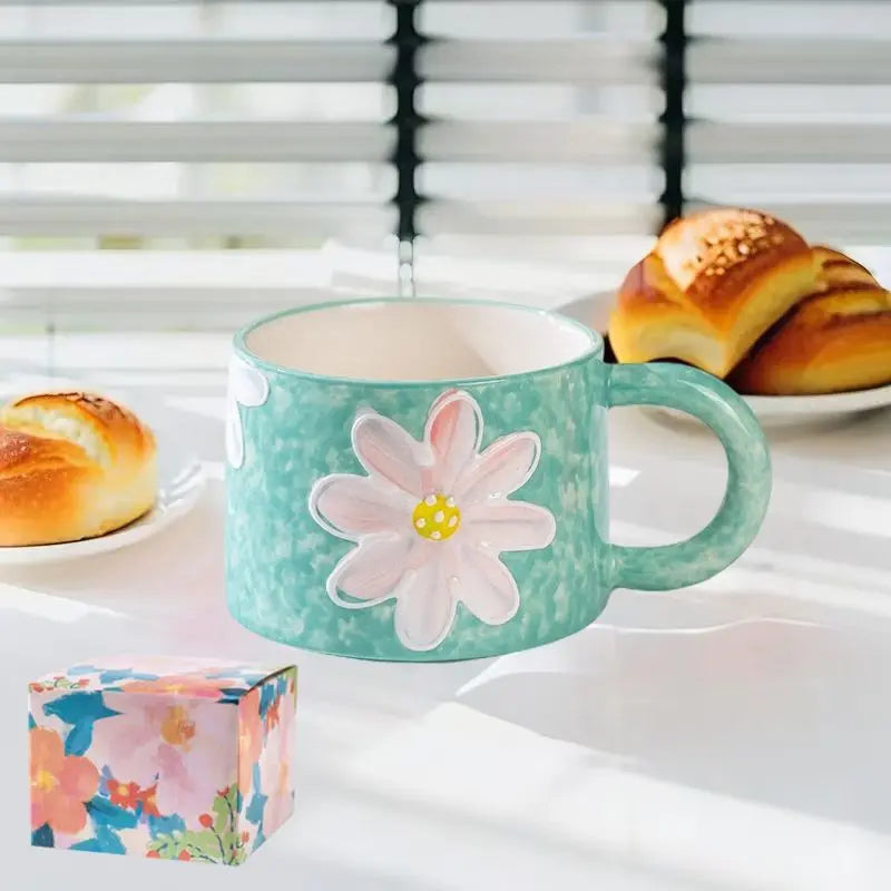 Keramik-Kaffeetasse – Gemaltes Blumendesign – 300ml