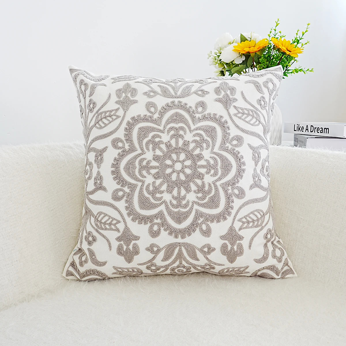 Bestickte Kissenhülle – Geometrisch Polyester 45x45cm