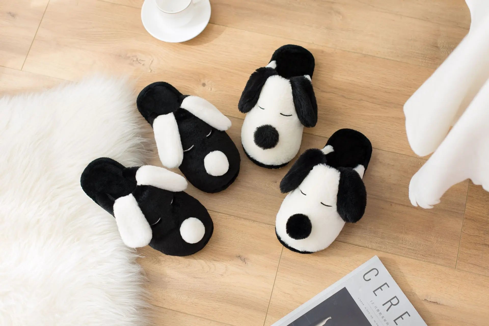 Winter Cartoon Hausschuhe – Kuschelig & Rutschfest