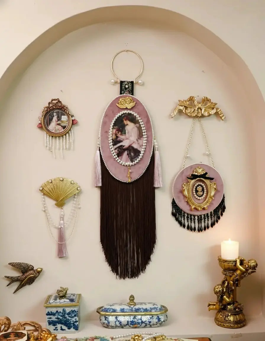 Vintage Samt Wandkunst – Unregelmässiges Rahmen-Design