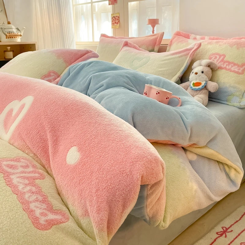 Reversible Milk Velvet Bettbezug – Sanfter Grüner Blüten