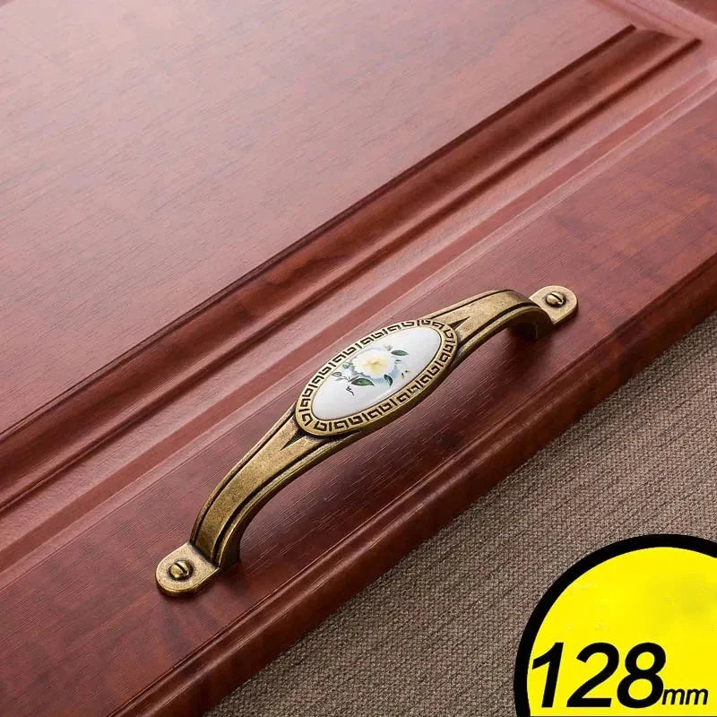 Keramik Schrankgriff – Vintage Design – 96mm