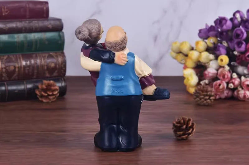 Moderne Resin-Statue – Grosseltern Edition