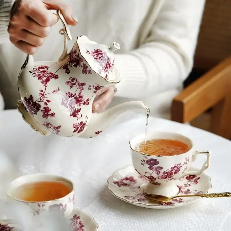 Keramik Teetassen-Set – Vintage Florales Porzellan