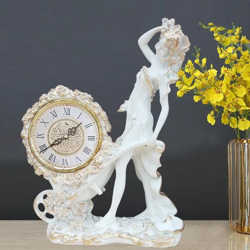 Quarztischuhr – Antikes Metall-Design