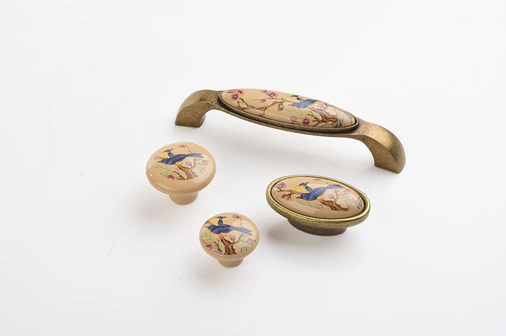 Schrankknopf – Antikes Keramikdesign 96mm