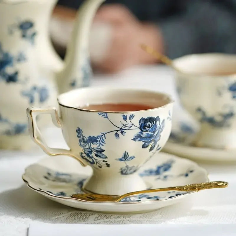 Keramik Teetassen-Set – Vintage Florales Porzellan