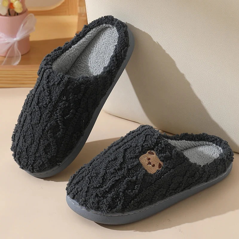 Gemütliche Hausschuhe – Cartoon Bär – Winter Komfort