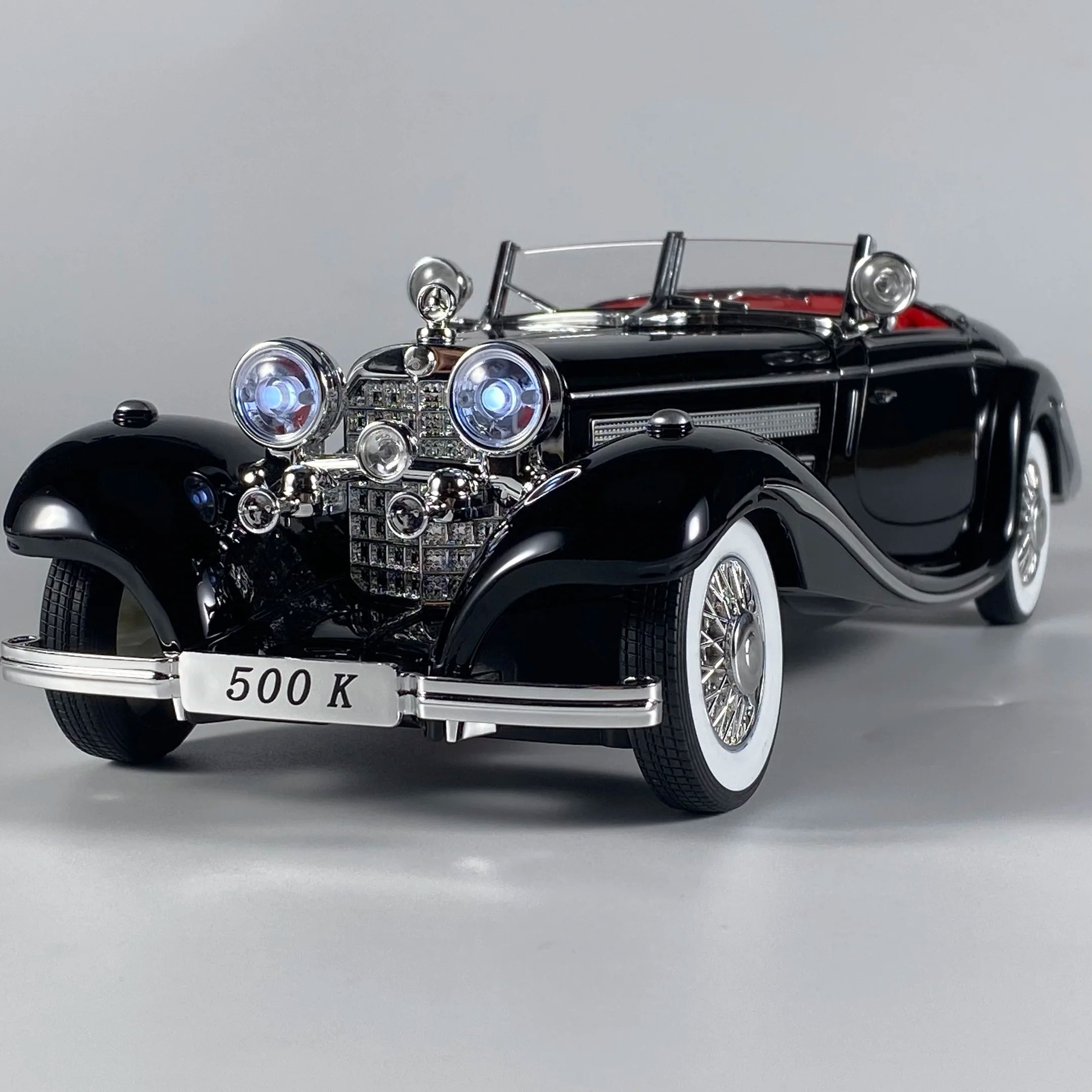 Klassischer Auto Modell – Metall 1:18 Benz 500K 1936