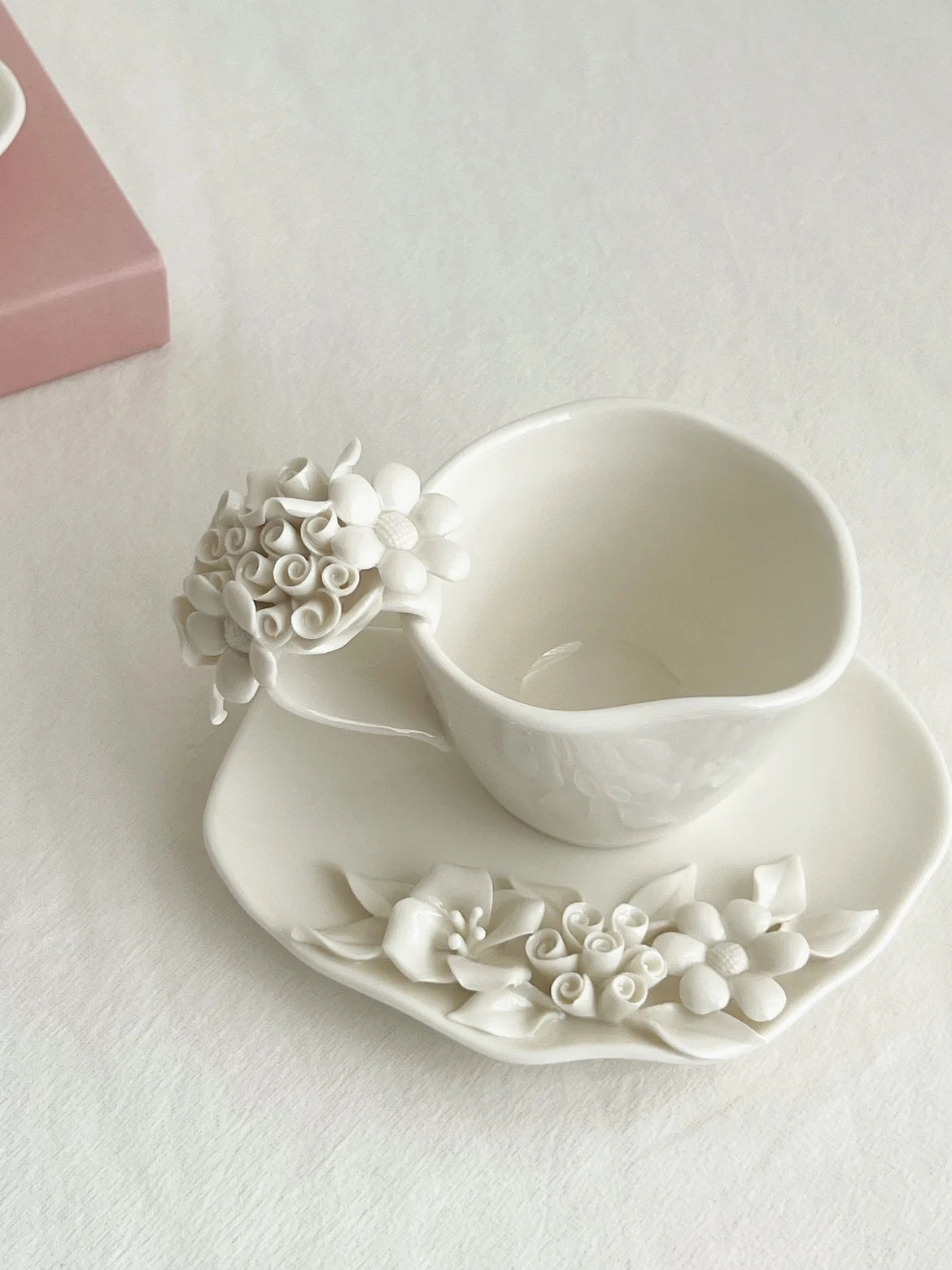 Blumentassen-Set – Europäisches Porzellan – H7.5cm; D9cm