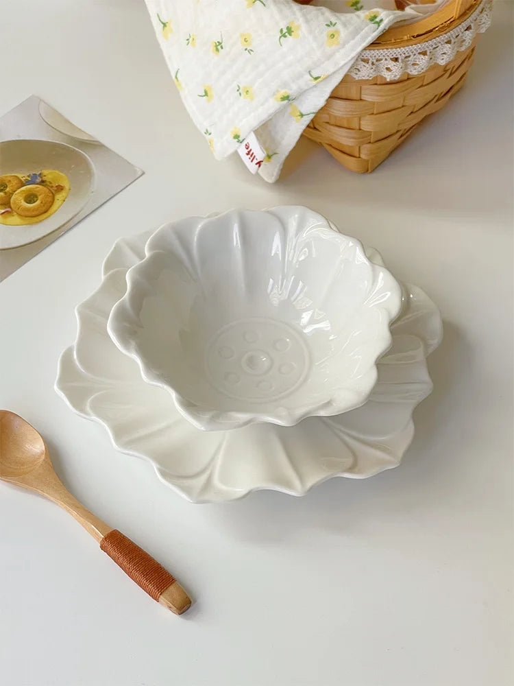 Retro Lotusblatt Schüssel – Keramik, Japanischer Stil, 13-17.2cm