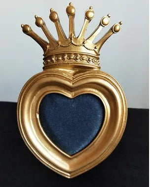 Ohrringhalter – Vintage Samtrahmen Design