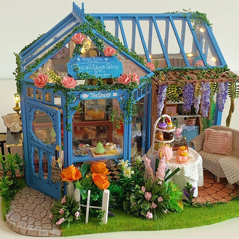 DIY Holzpuppenhaus – Handgefertigtes Design mit Möbeln