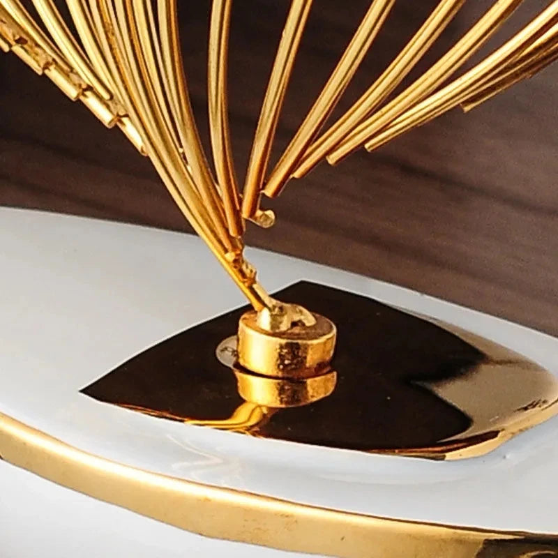 Abstrakte Skulptur aus Keramik und Metall in grünem modernem Stil 29x17x9CM