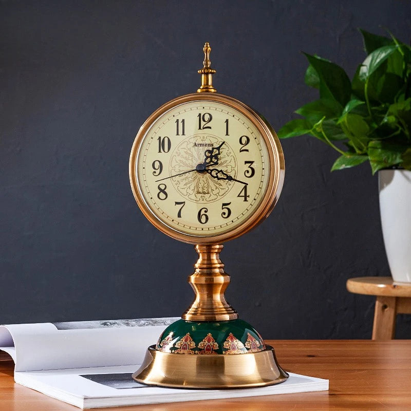 Europäische Uhr – Metall-Design – Ideal für Wohnräume