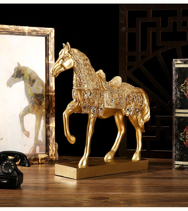 Goldenes Pferd Ornament – Harz Tier Design – Wohnzimmer Dekoration