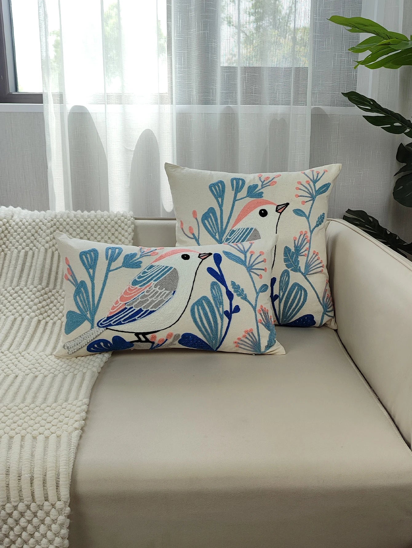 Blumenstickerei Kissenbezug - Luxus Design - 45x45 cm