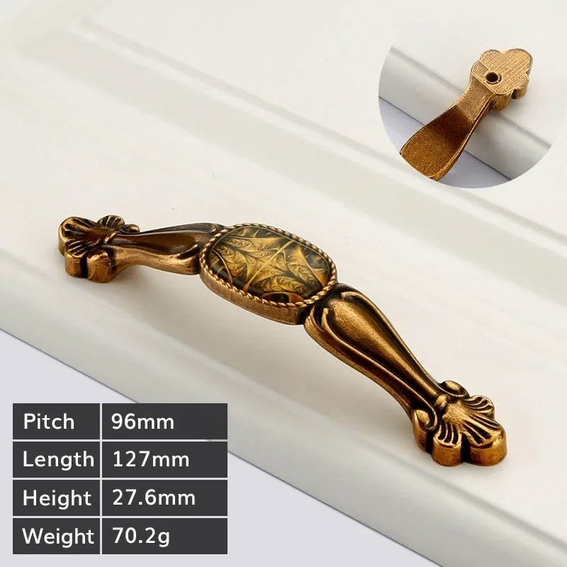 Vintage Türgriffe – Retro Bronzedesign – Küchenschränke