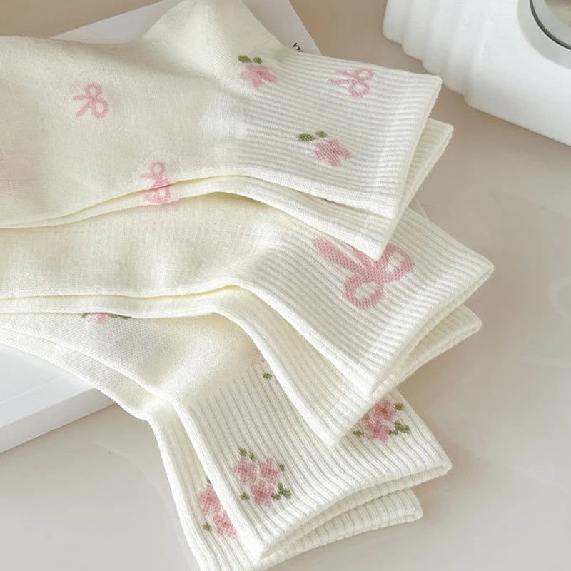 Casual Socken mit Schleifenmuster – Süss & Atmungsaktiv