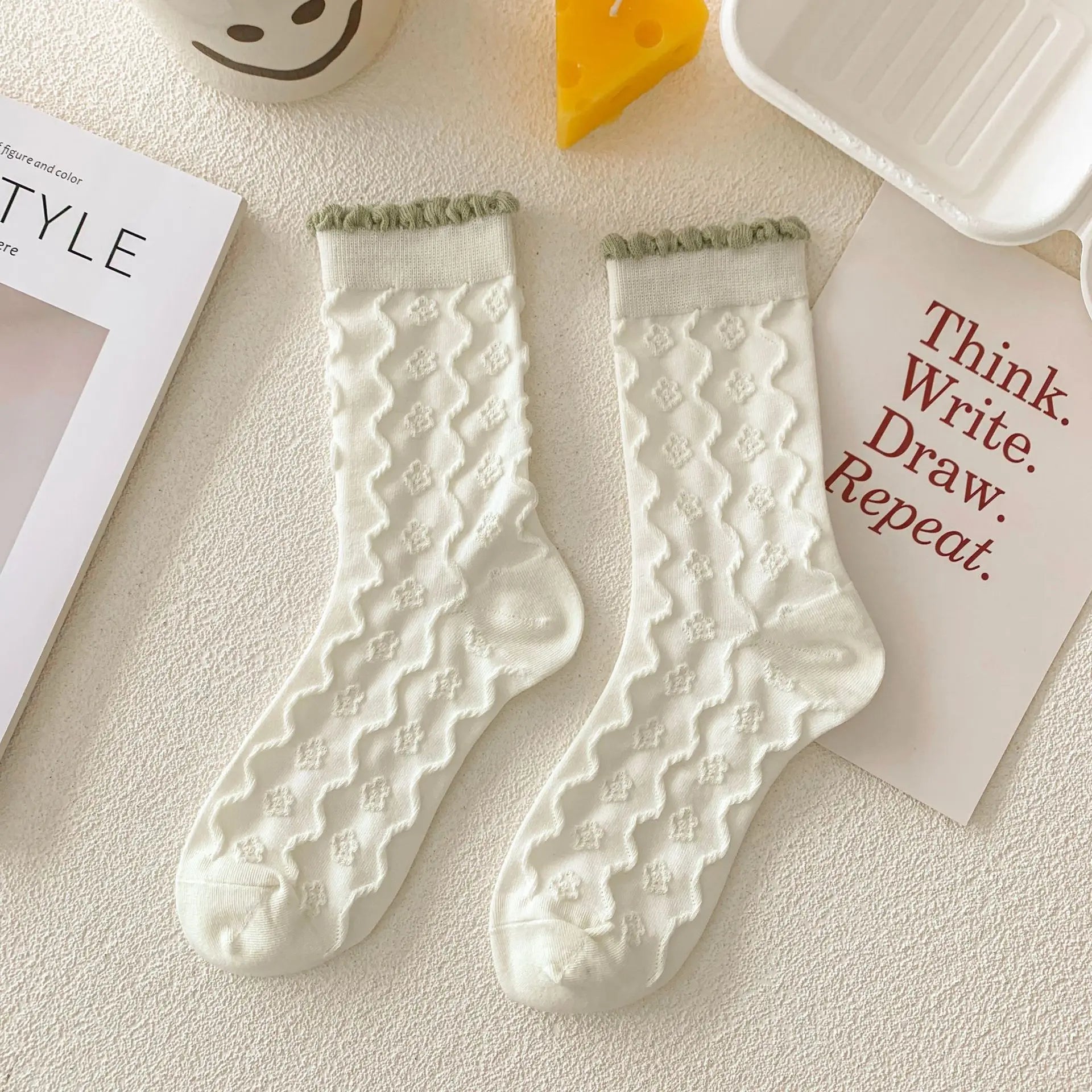 Blumenmuster Socken – Weiches atmungsaktives Set