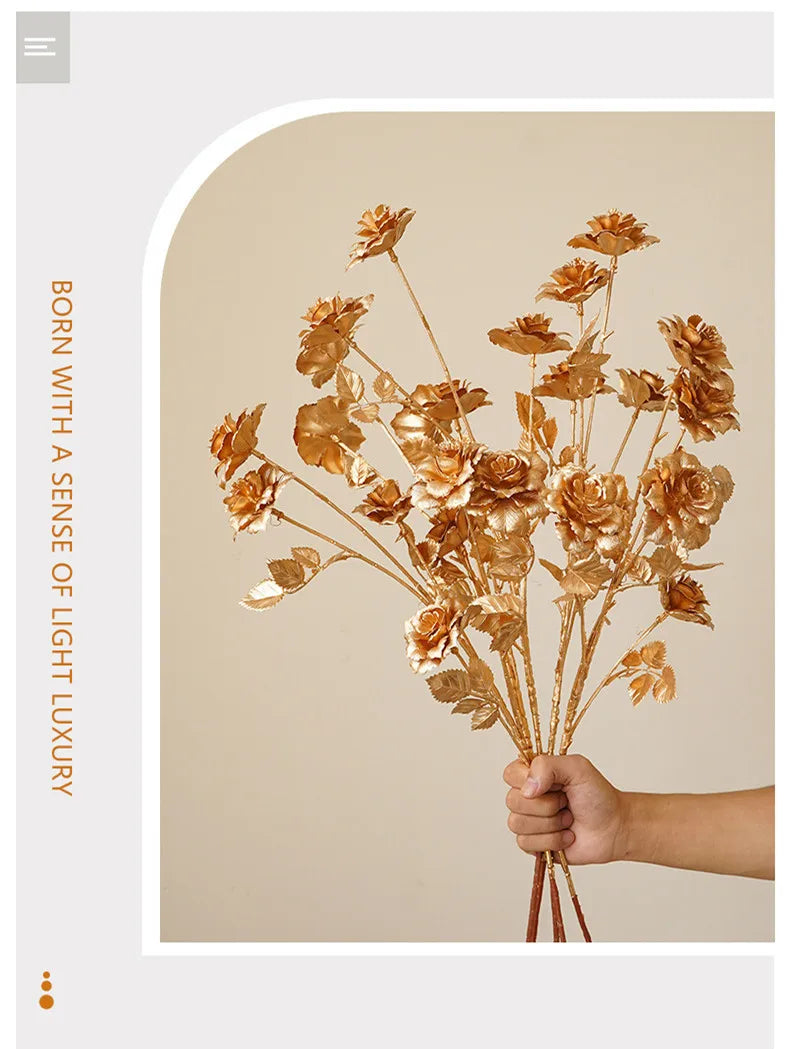 Goldene Blumenarrangement – Stilvolle Seide – 67-84 cm