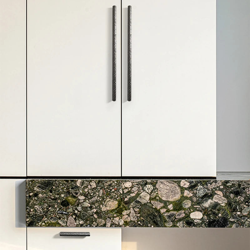 Schrankgriff – Modern Zinklegierung – Verschiedene Grössen