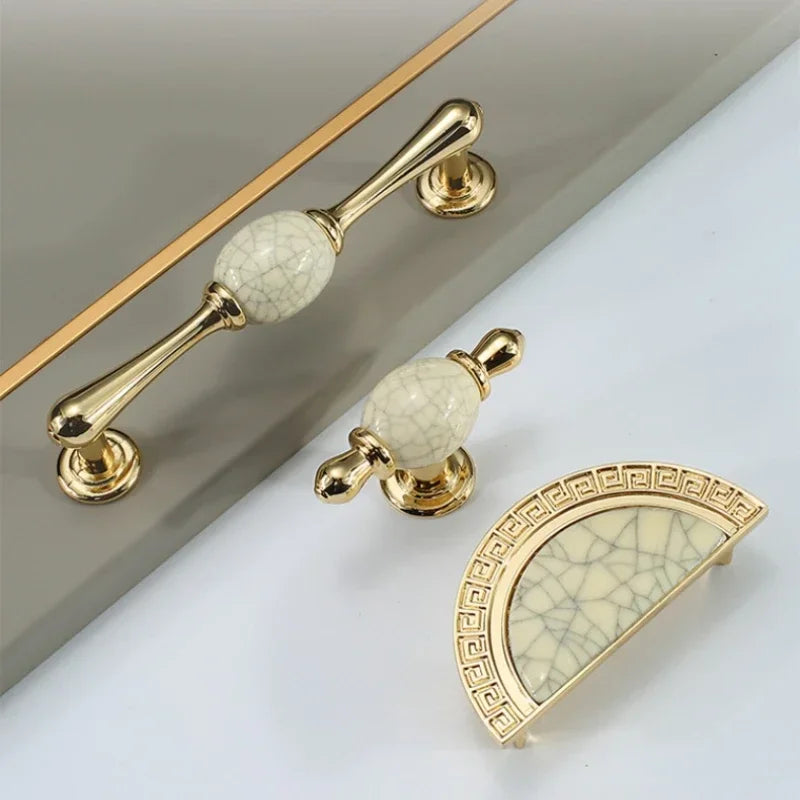 Vintage Türgriffe aus Zinklegierung – Gold, Weiss, Massivholz