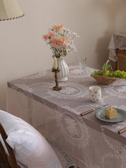 Rustikale Florale Spitzentischdecke – Koreanischer Stil – 140x240cm