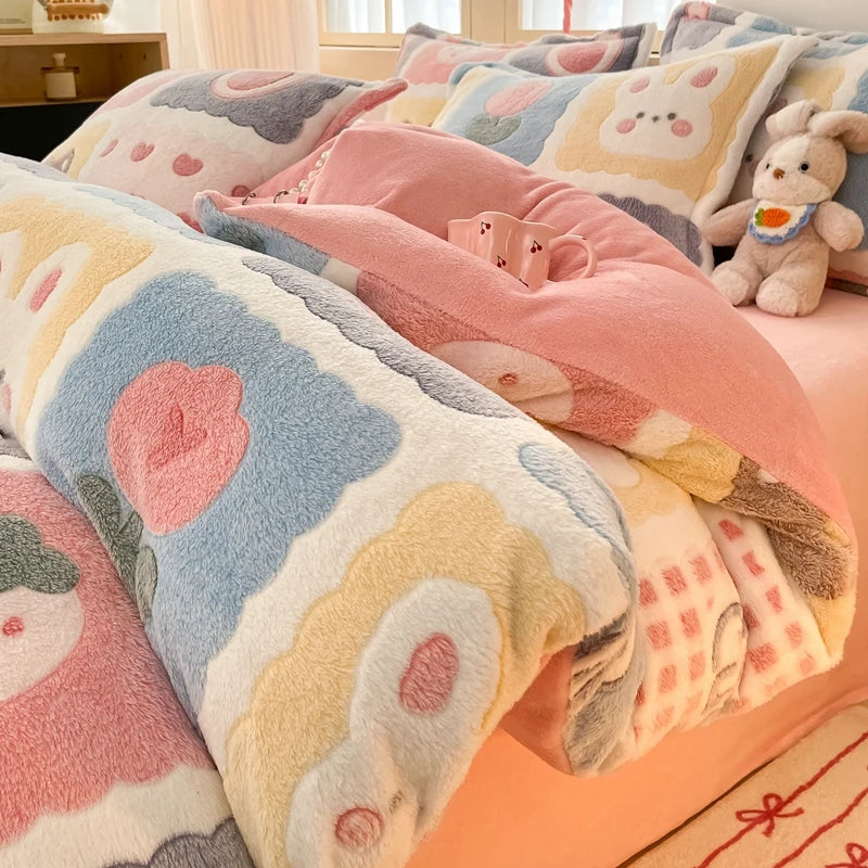 Reversible Milk Velvet Bettbezug – Sanfter Grüner Blüten