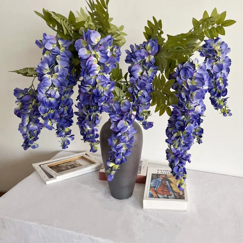 Wisteria Blumenranke – Seidenfloristik – 108cm Länge, Innenbereich