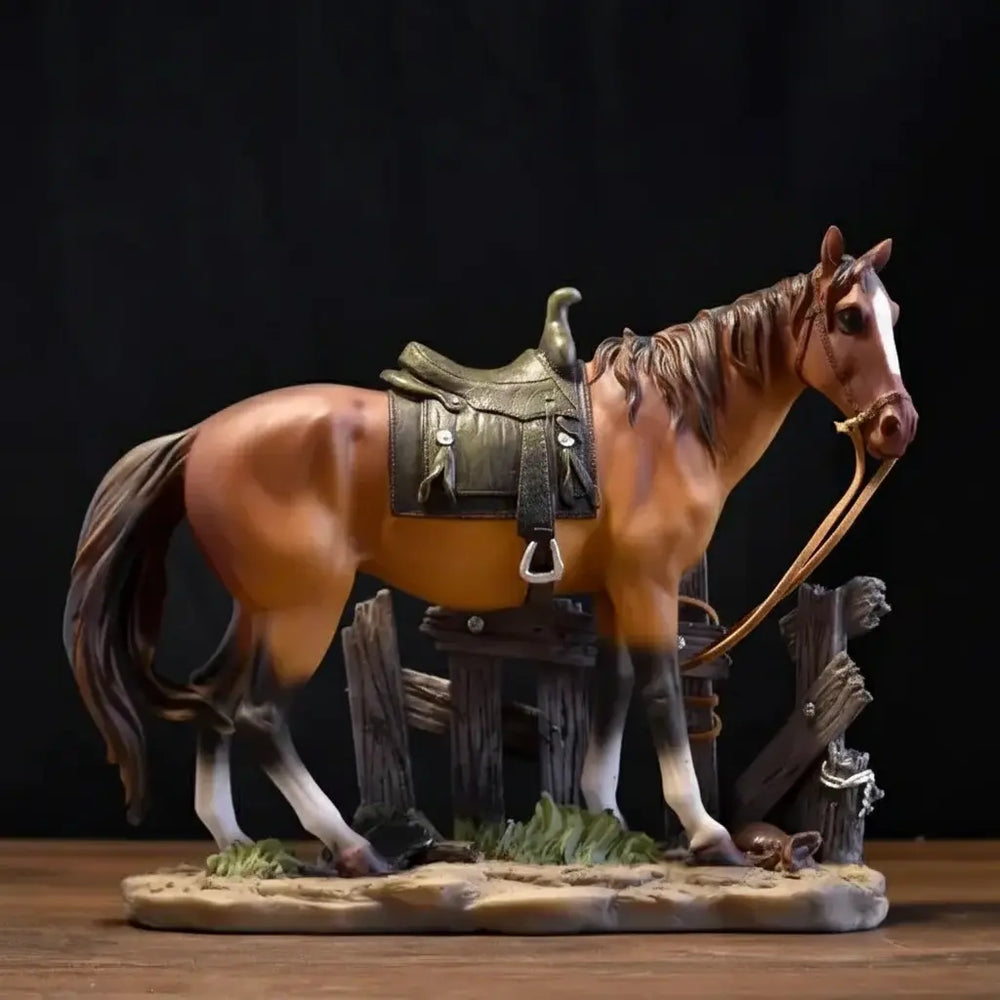 Sammlerstück Pferdefigur – Resin Volkkunst – Wohnaccessoire