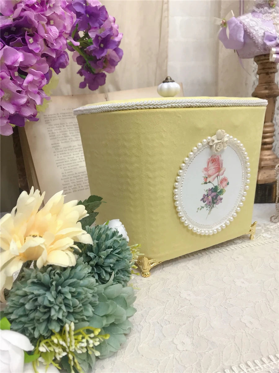 Samt Aufbewahrungsbox – Retro-Design – Perlenbesatz