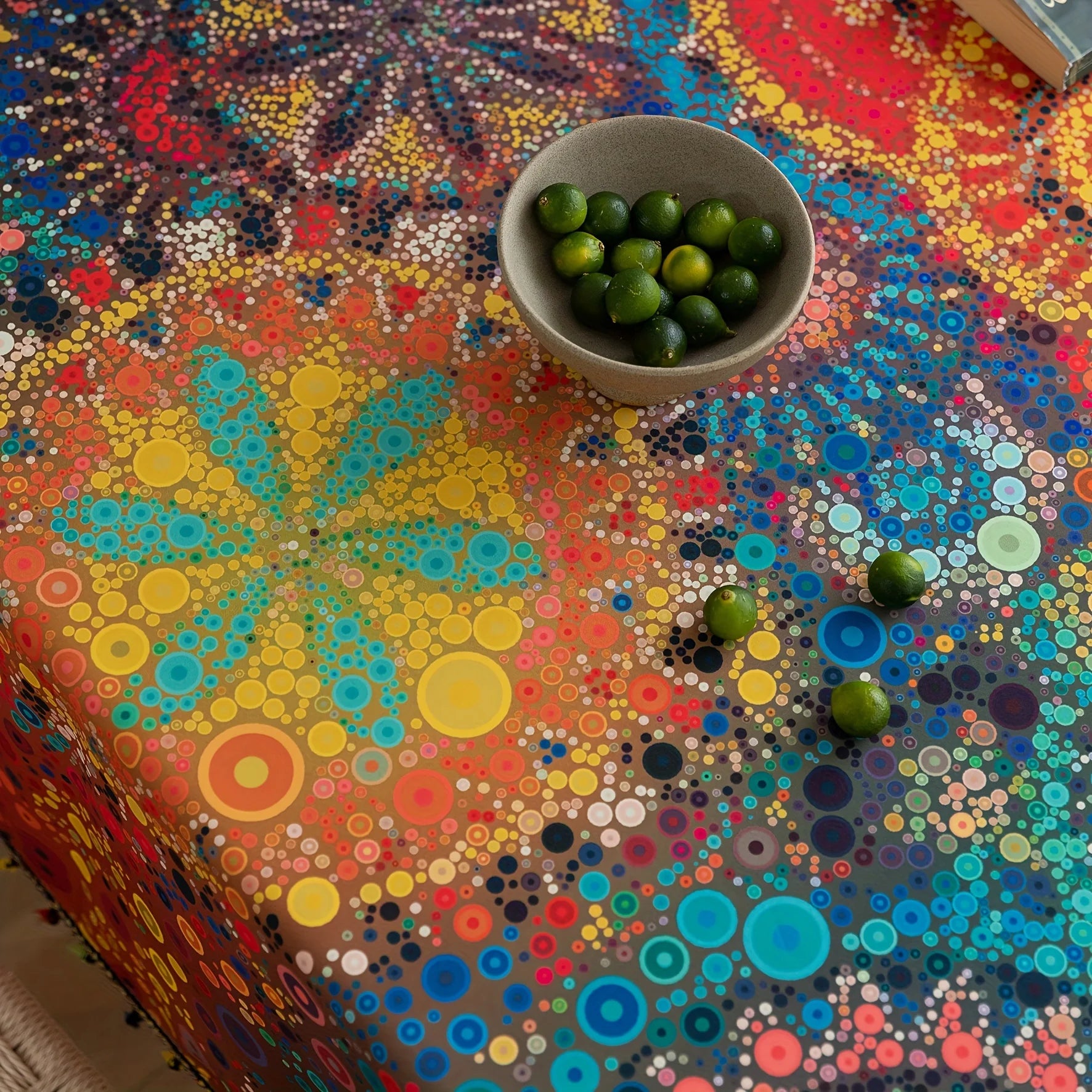 Boho-Tischdecke – Tupfenmuster – 150x150cm