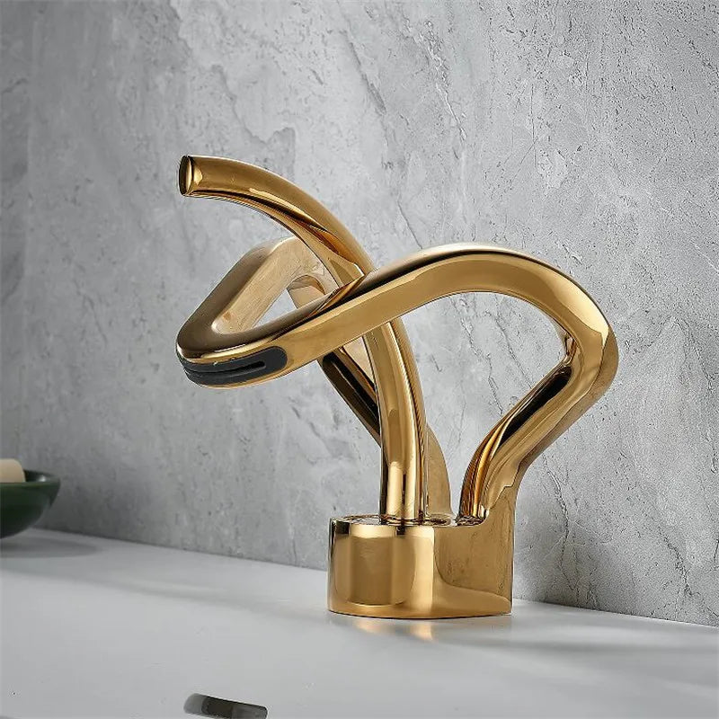 Badarmatur – Messing Design – Zeitlose Eleganz