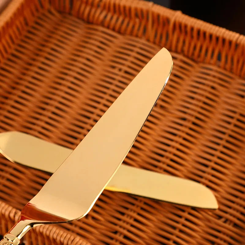 Goldenes Tortenmesser – Luxus Design – Umweltfreundlich