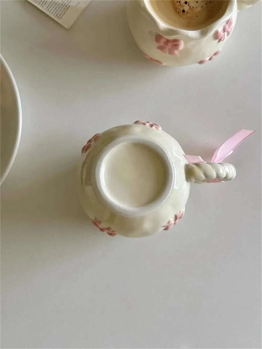 Keramikbecher – Süsses Schleifen-Design – 301-400ml