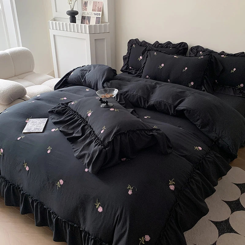 Luxus Bettwäsche Set – Besticktes Polyester – Verschiedene Grössen