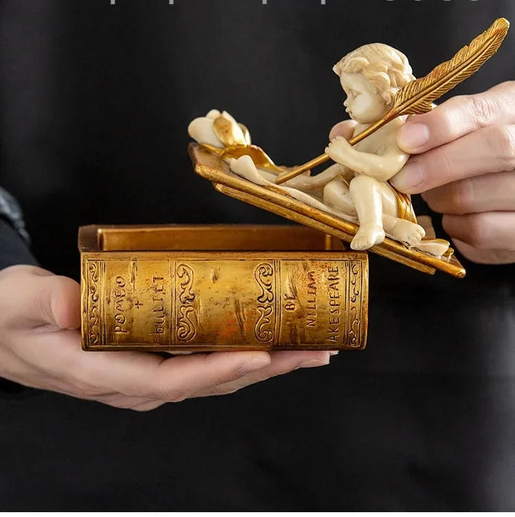 Retro Schmuckaufbewahrung – Harz Engel Design für Wohnzimmer