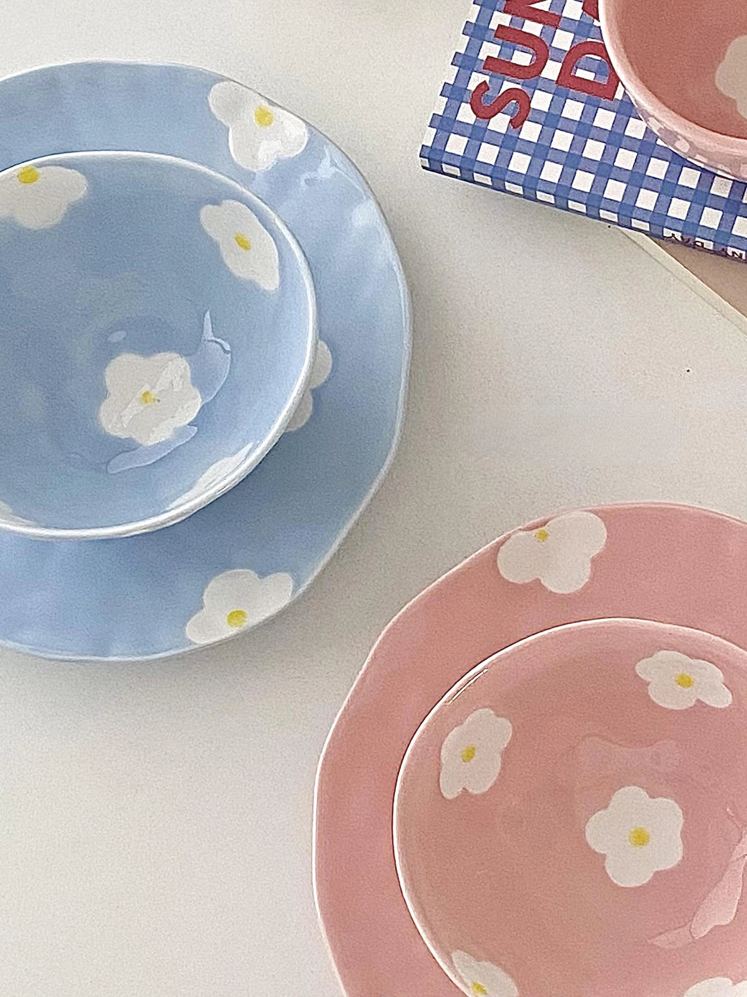 Keramikgeschirrset – Blumendesign – Pink & Blau Varianten