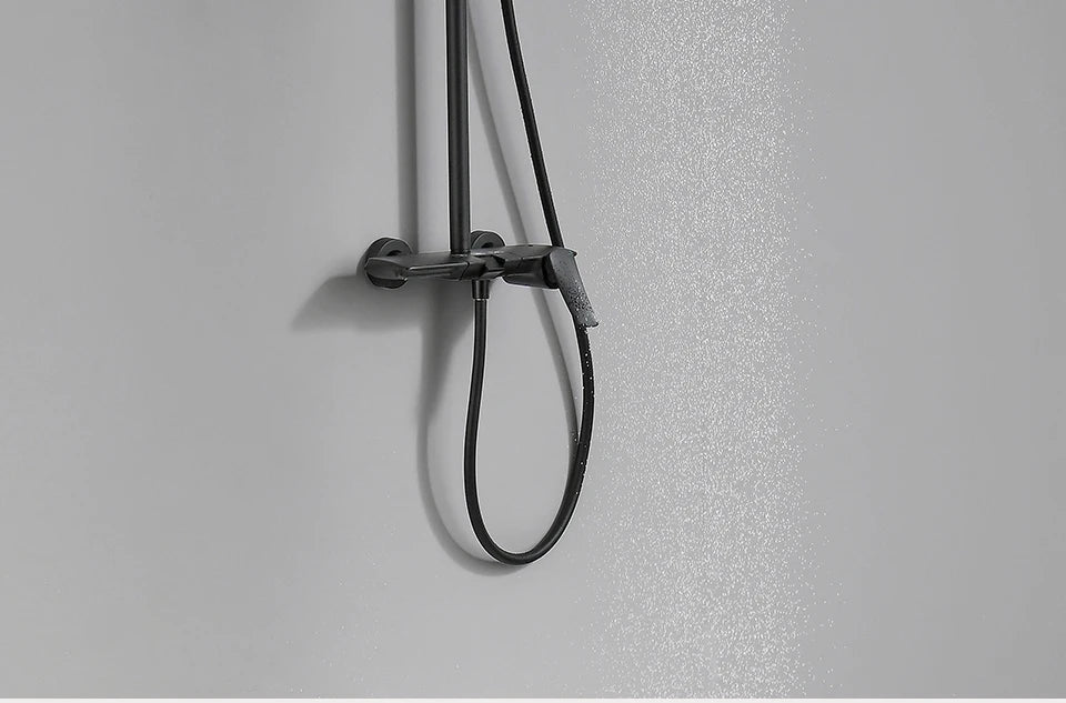 Gold-Duschsystem – Messing-Design – Höhenverstellbar