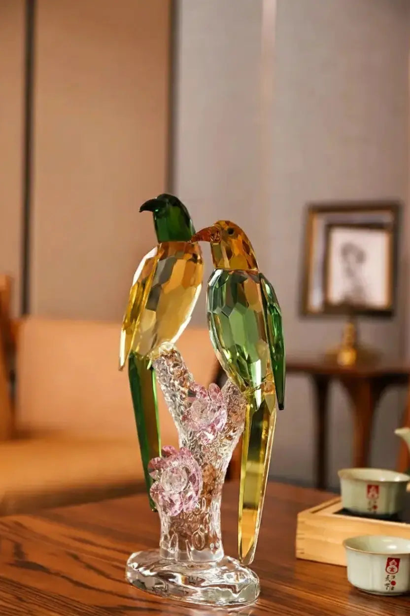 Kristallglasskulptur – Bunter Wohndekor